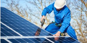 Installation Maintenance Panneaux Solaires Photovoltaïques à Frejairolles